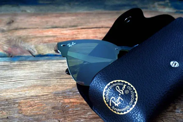 Ray-Ban Original vs New Wayfarer Sunglasses
