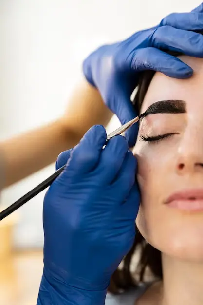 Différences entre Microblading et Tatouage
