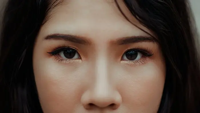 Différentes Formes D'Yeux?