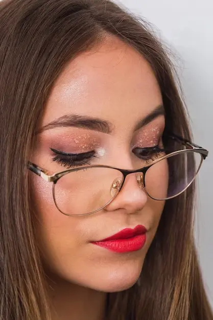 Faux cils avec lunettes