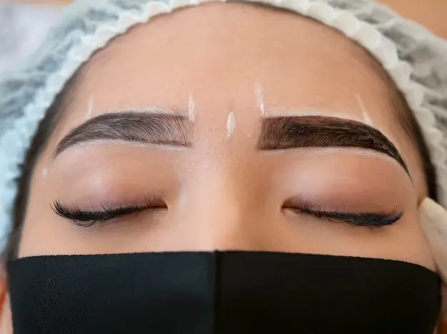 Formes de Microblading des Sourcils