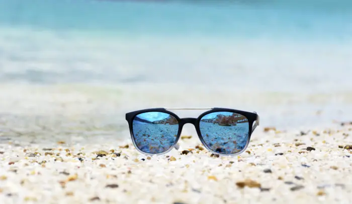 Les lunettes les plus iconiques de Brad Pitt