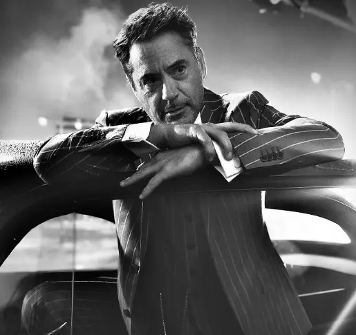 yeux robert downey jr.