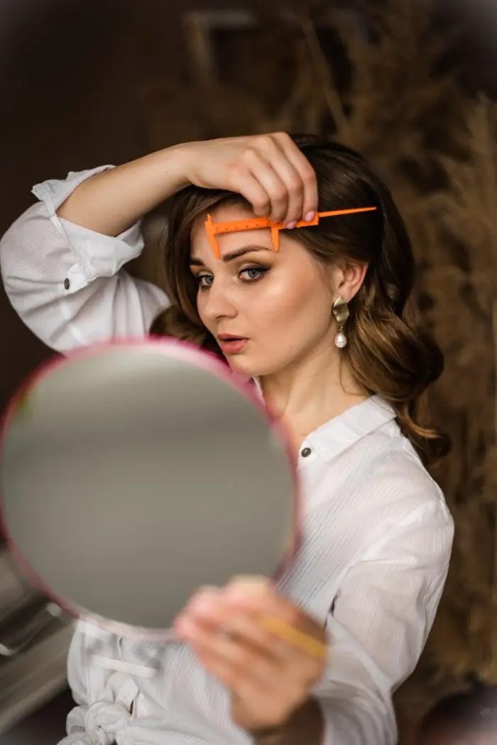 Avantages du threading des sourcils