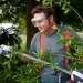 Porter des lunettes pendant les travaux de jardinage