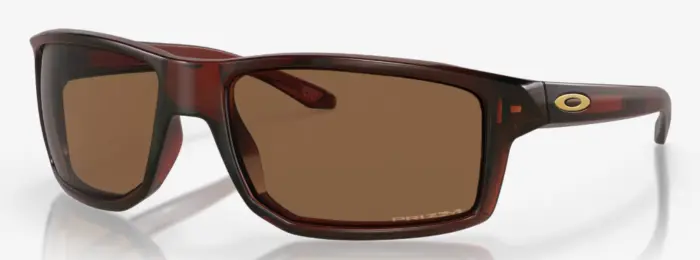 revue des Oakley Gibston