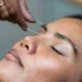Threading vs épilation à la cire