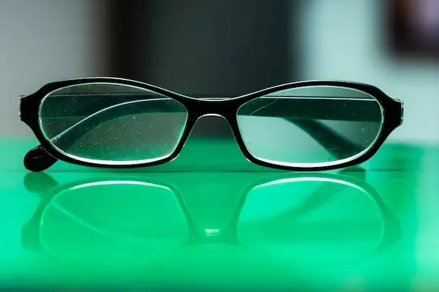Types de lunettes avec une teinte verte